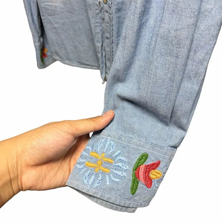 [BUNJANG] American Vintage Denim Embroidered Shirt M / 아메리칸 빈티지 데님 자수 셔츠 M