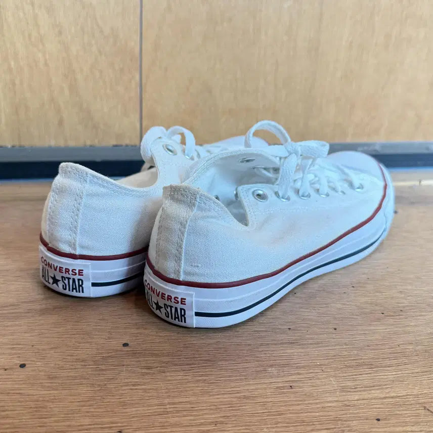[BUNJANG] Converse Chuck Taylor All Star Classic White Sneakers / 컨버스_척테일러 올스타 클래식 화이트  250사이즈