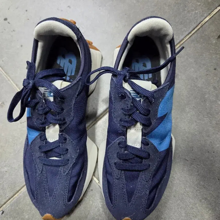 [BUNJANG] New Balance 327 Navy/Blue Sneakers / 뉴발란스 327 네이비/블루 운동화245