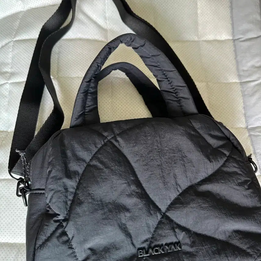 [BUNJANG] Blackyak Black Mini Cross Bag / 블랙야크 블랙 미니 크로스백
