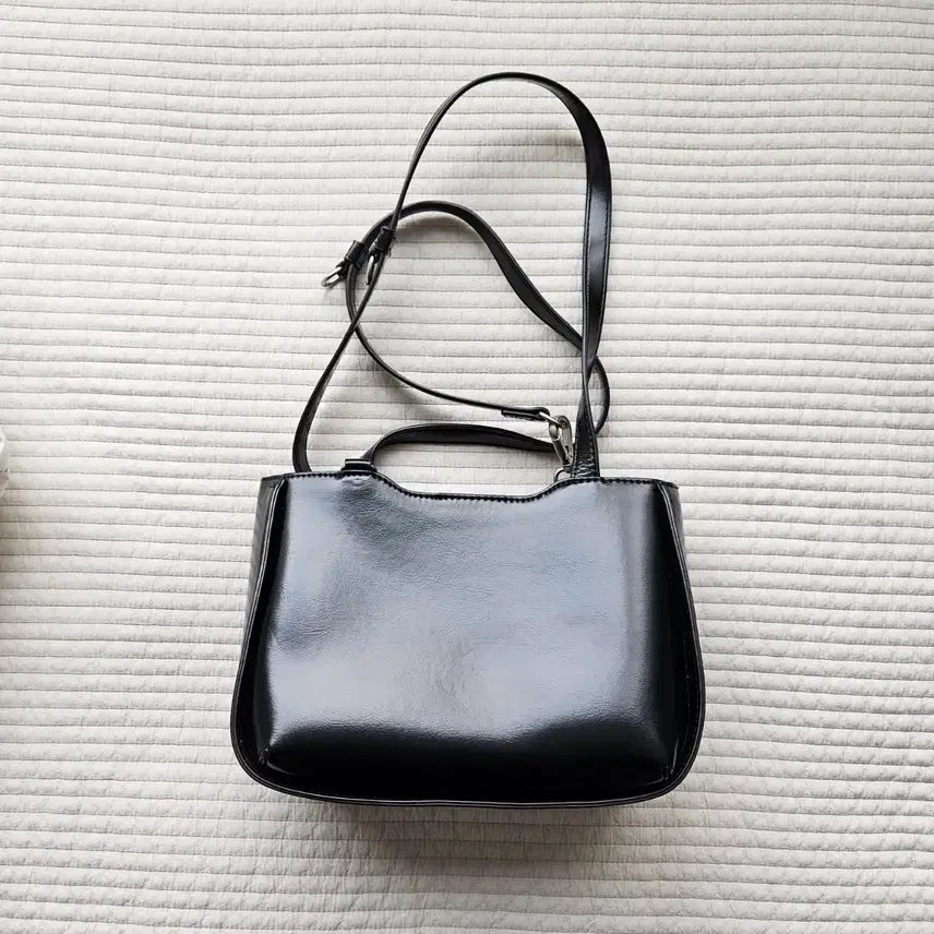 [BUNJANG] Sonoreal Cloche Bag Short Black / 소노리얼 클로슈백 숏 블랙