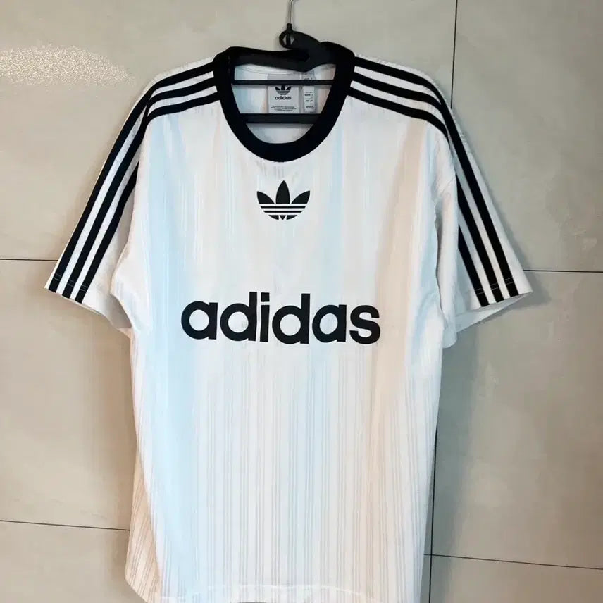 [BUNJANG] Adidas Firebird Adicolor Short Sleeve T-Shirt [L] / 아디다스 파이어버드 아디컬러 반팔 티셔츠 [L]