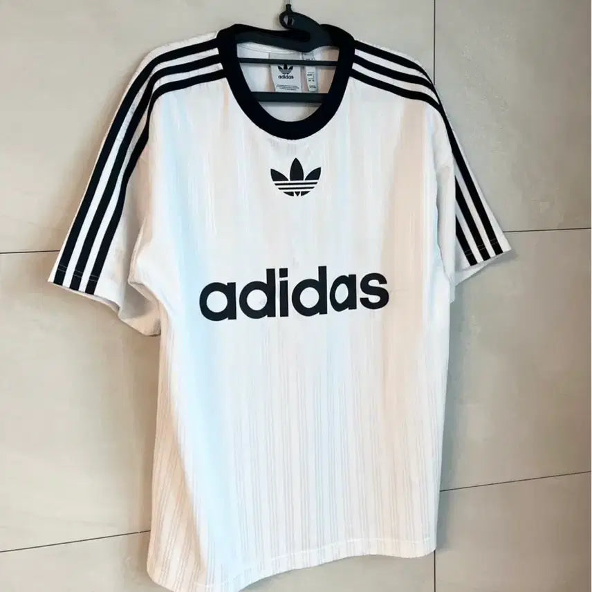 [BUNJANG] Adidas Firebird Adicolor Short Sleeve T-Shirt [L] / 아디다스 파이어버드 아디컬러 반팔 티셔츠 [L]