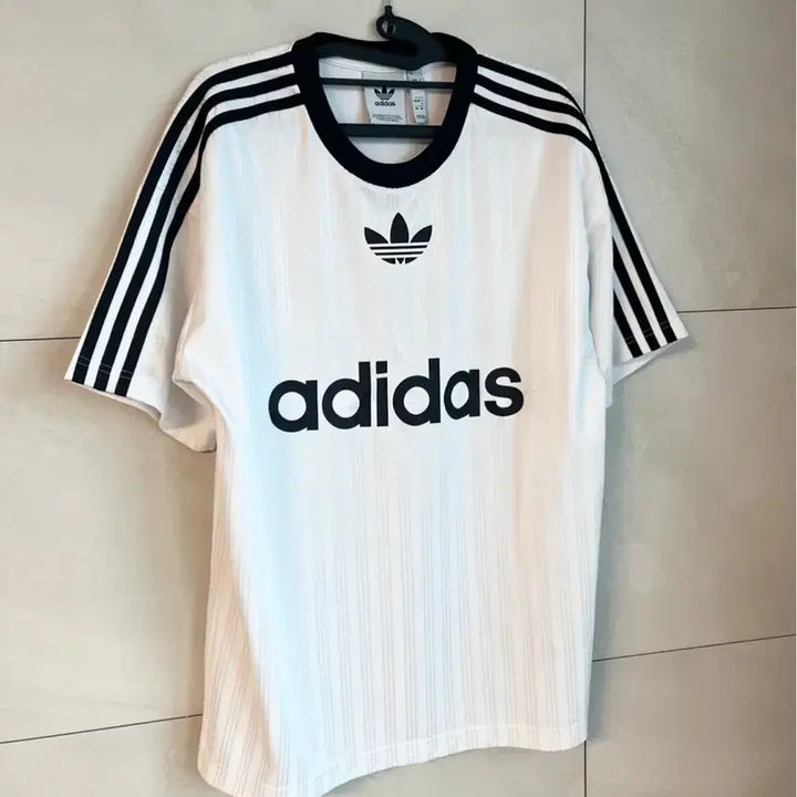 [BUNJANG] Adidas Firebird Adicolor Short Sleeve T-Shirt [L] / 아디다스 파이어버드 아디컬러 반팔 티셔츠 [L]