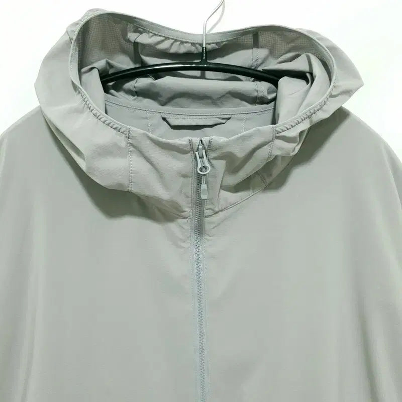 [BUNJANG] Uniqlo Packable UV Windbreaker Jacket XXL / 유니클로 포케터블 UV 바람막이 자켓 XXL_M2630