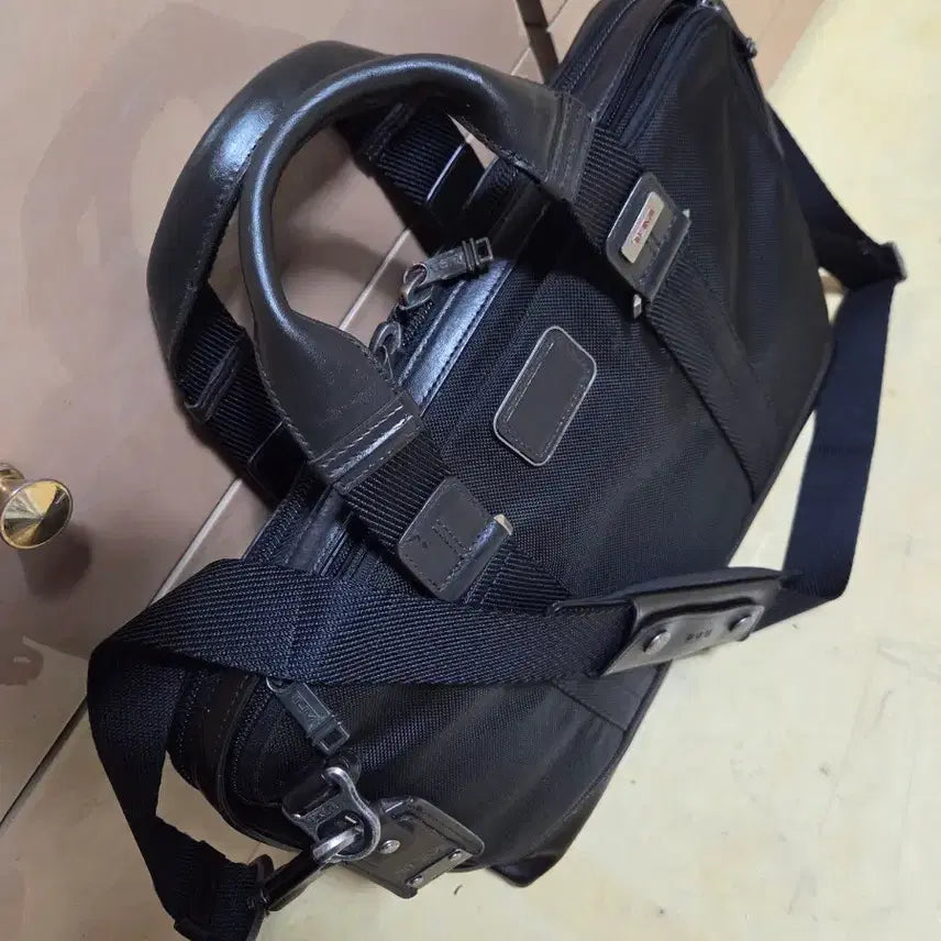 [BUNJANG] TUMI Alpha Bravo Andrew Briefcase Black/Hickory / 투미 정품 알파브라보 앤드류 브리프케이스