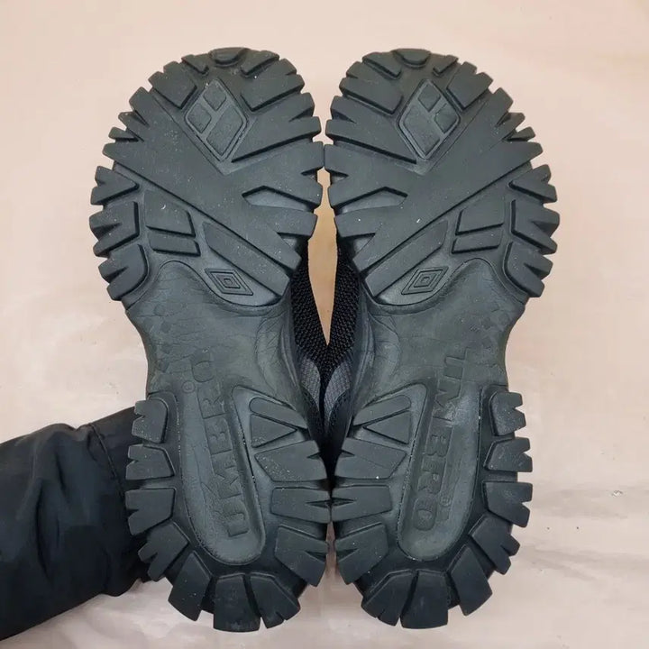 [BUNJANG] Umbro Bumpy Black Men&