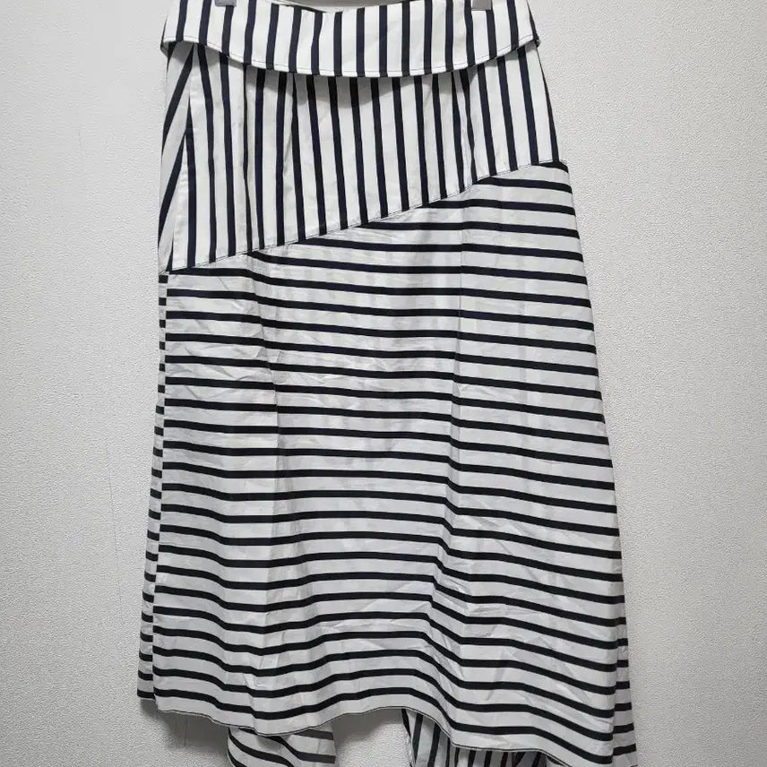 [BUNJANG] Marques Almeida Asymmetrical Stripe Long Skirt / 50800/MARQUES ALMEIDA언발스커트/별하