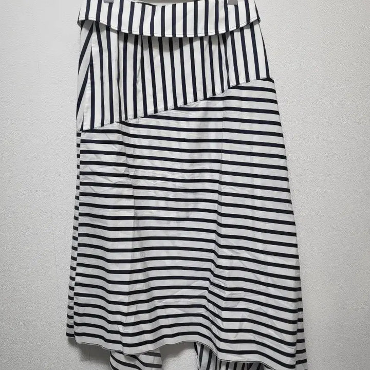 [BUNJANG] Marques Almeida Asymmetrical Stripe Long Skirt / 50800/MARQUES ALMEIDA언발스커트/별하
