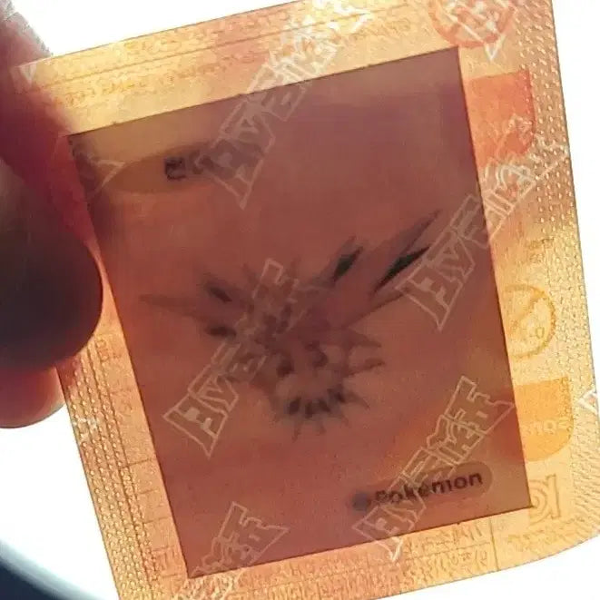 [BUNJANG] Pokemon Bread 30th Anniversary 1st Gen Original Zapdos Sticker / 포켓몬 빵 30주년 1세대 오리지널 썬더 띠부씰