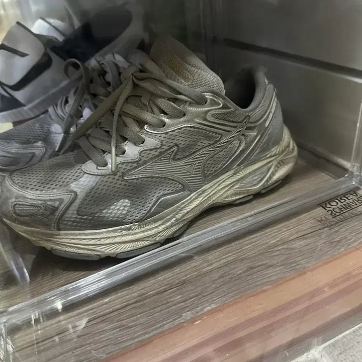 [BUNJANG] Mizuno Racer S Vintage Grey Silver Running Shoes D1GH223518 / 미즈노 레이서 S 빈티지 280 그레이 실버 D1GH223518