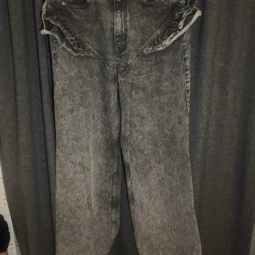 [BUNJANG] Woolica Santos Frill Pants / 울리카 상투스 프릴팬츠