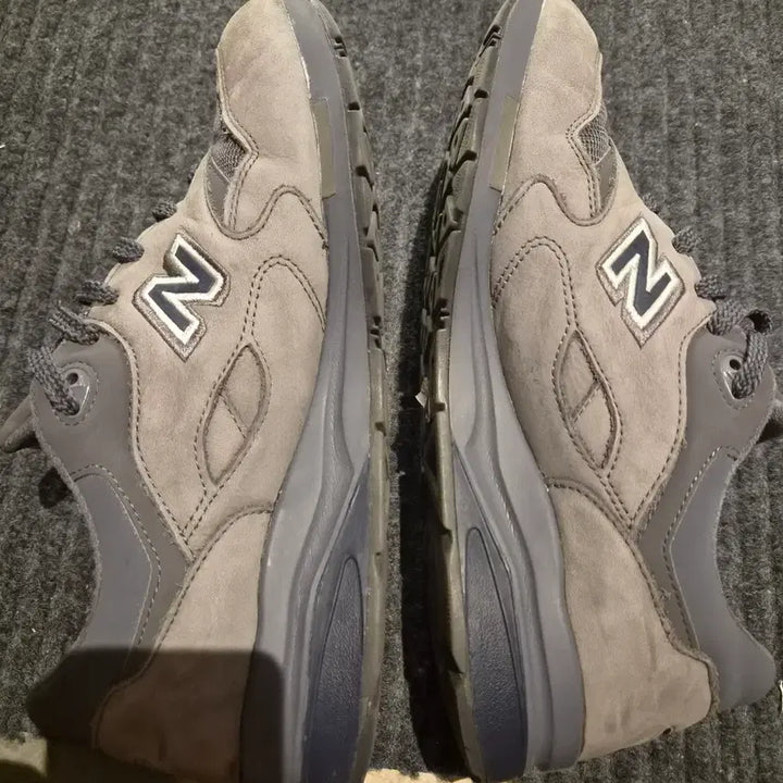 [BUNJANG] New Balance 1600 290mm Shoes / 뉴발란스 1600