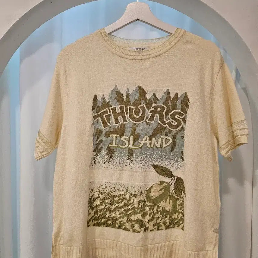 [BUNJANG] Thursday Island Short Sleeve Knit / 써스데이아일랜드 니트