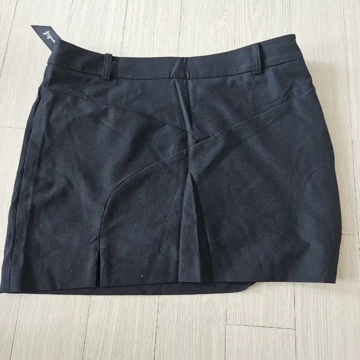 [BUNJANG] Le Coq Sportif Black Mini Skirt / 르꼬끄블랙 미니스커트