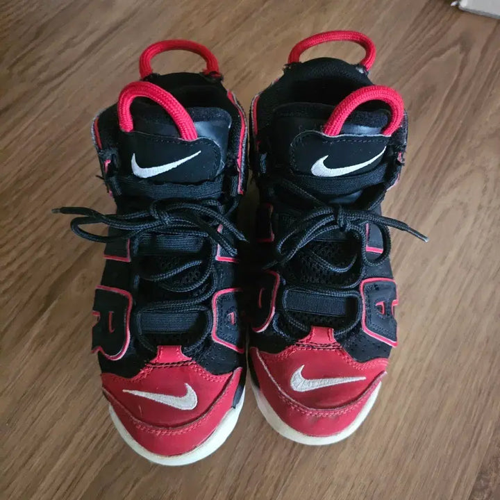 [BUNJANG] Nike Air More Uptempo Kids Black/Red Shoes / 나이키 에어 모어 업템포 키즈