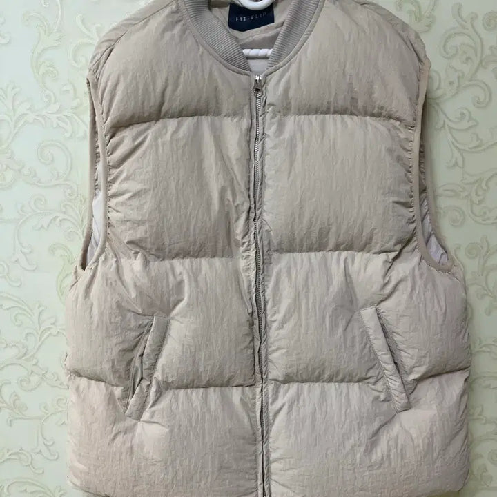 [BUNJANG] Ivory Padded Vest / 아이보리 패딩조끼 조끼패딩
