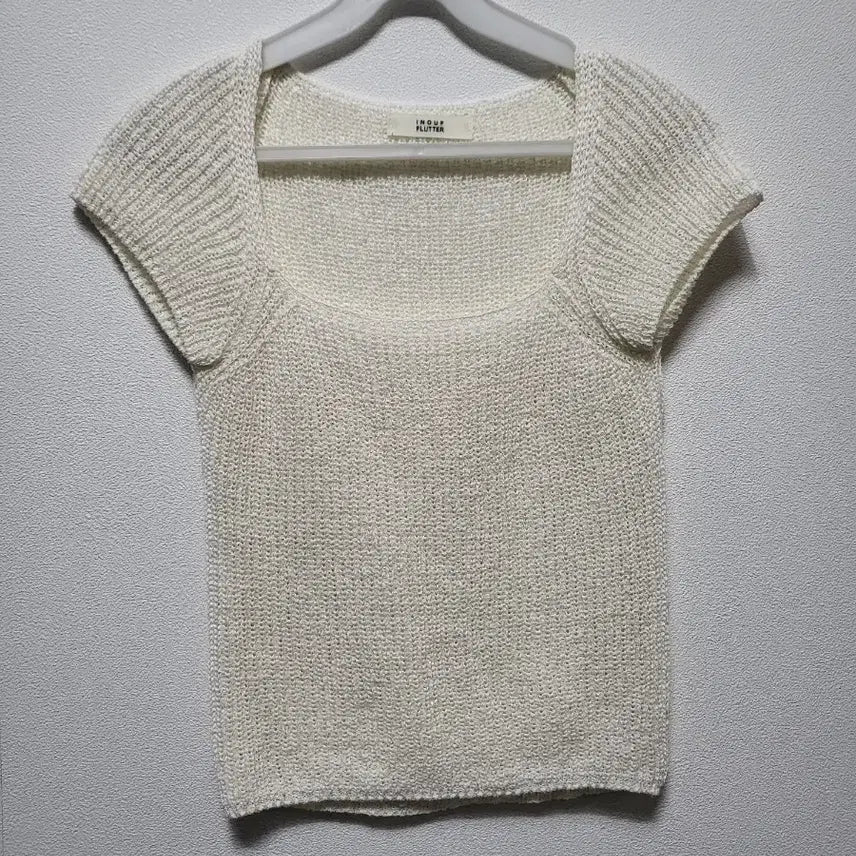 [BUNJANG] Enough Flutter Square Neck Short Sleeve Knit Ivory / 50801/이너프플러터 스퀘어넥 반팔 니트 아이보리