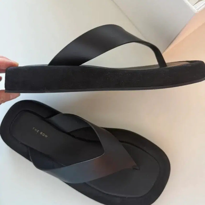 [BUNJANG] The Row Ginza Black Leather Suede Sandals / 더로우 긴자 블랙 가죽 스웨이드 샌들