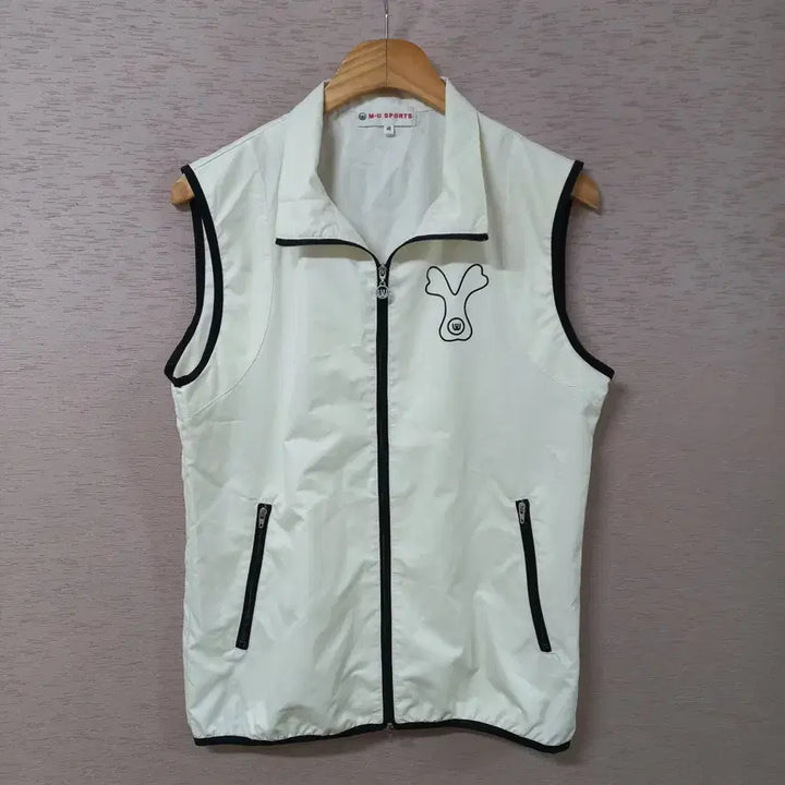 [BUNJANG] MU Sports Ivory Zip-Up Vest / B5-7/엠유스포츠 아이보리 집업조끼