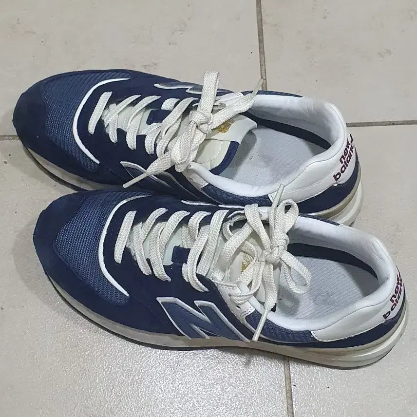 [BUNJANG] New Balance 574 Legacy Navy Sneakers (240) / 뉴발란스 574 레거시 네이비 240