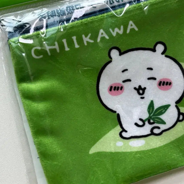 [BUNJANG] Chiikawa Green Tea Pouch / 미개봉현물 치이카와 녹차 파우치 그린 새상품