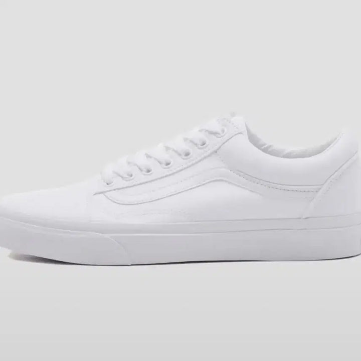 [BUNJANG] Vans Old Skool True White Sneakers / 반스 올드스쿨 트루 화이트