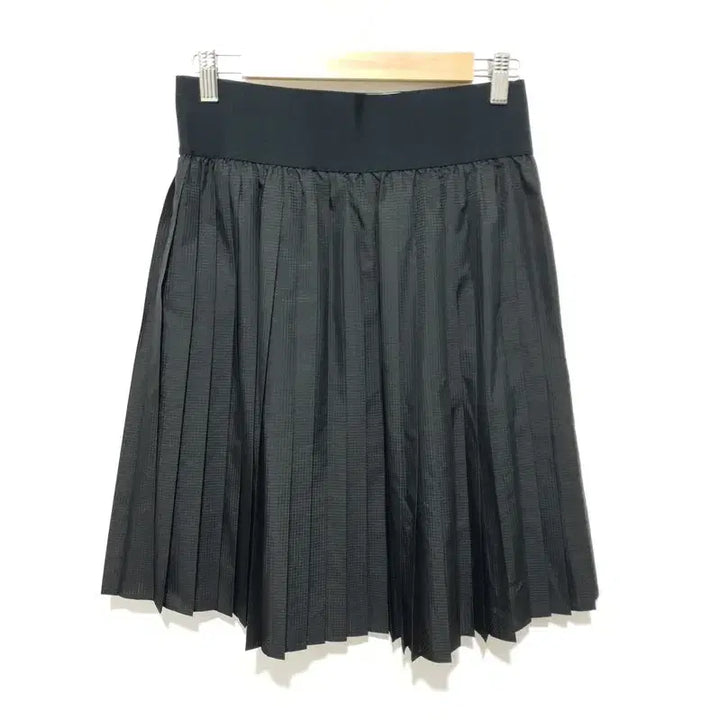 [BUNJANG] Calvin Klein Pleated Skirt M / CK 캘빈 클라인 바스락 플리츠 스커트 M