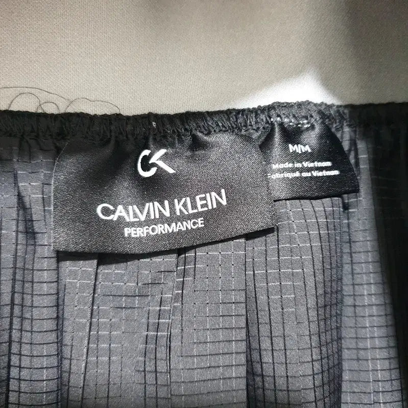 [BUNJANG] Calvin Klein Pleated Skirt M / CK 캘빈 클라인 바스락 플리츠 스커트 M