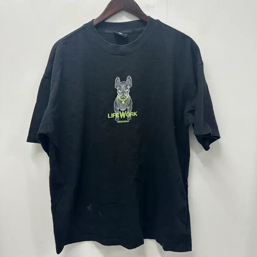 [BUNJANG] Lifework Black Short Sleeve T-Shirt (Size 100) / [만원 아라비아빈티지]라이프워크 블랙 반팔 티셔츠 100