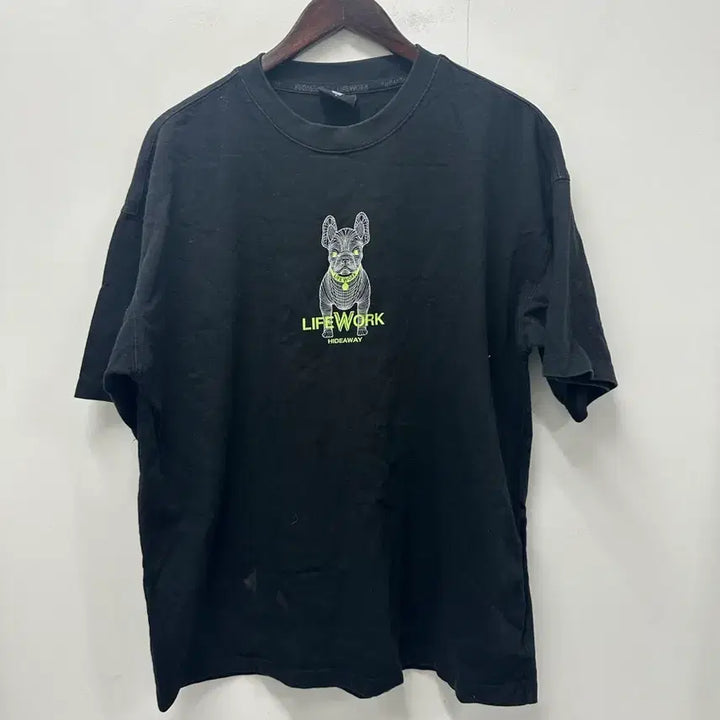 [BUNJANG] Lifework Black Short Sleeve T-Shirt (Size 100) / [만원 아라비아빈티지]라이프워크 블랙 반팔 티셔츠 100