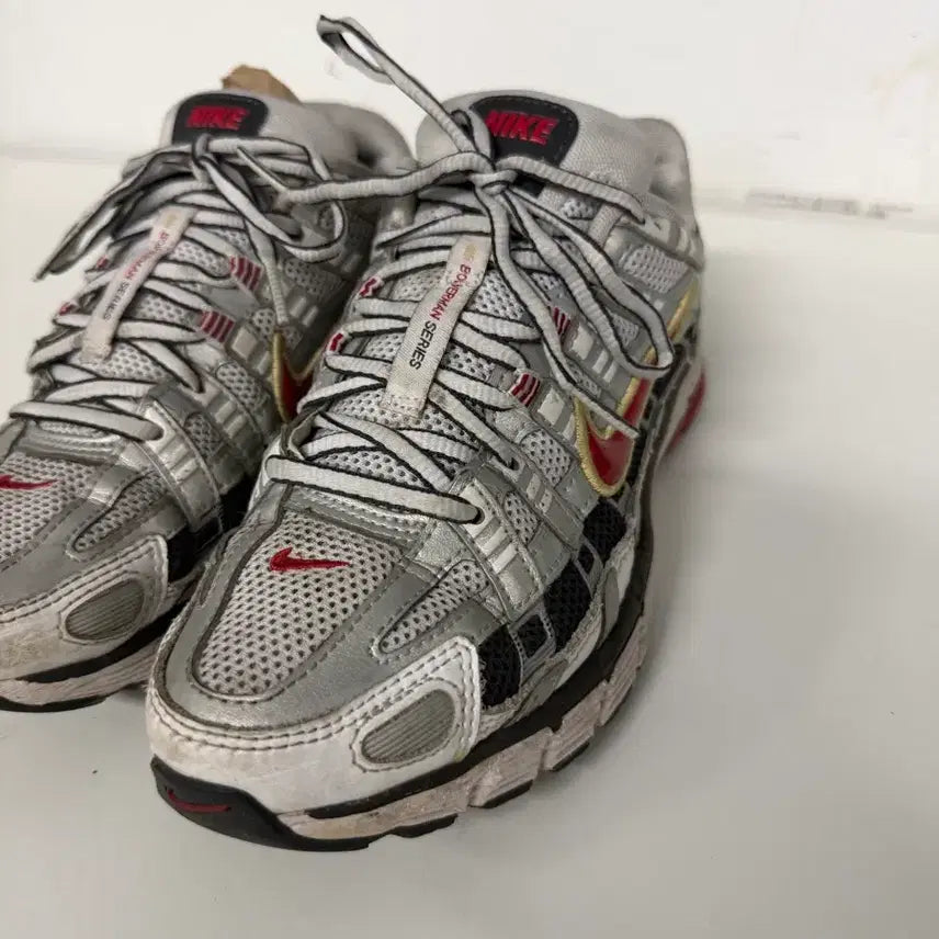 [BUNJANG] Nike P6000 Series Sneakers Silver 235 / 정품) 나이키 P6000 시리즈 운동화 실버 235