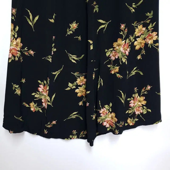 [BUNJANG] Gerard Darel Floral Flare Skirt / 제라르다렐 플라워 플레어 스커트