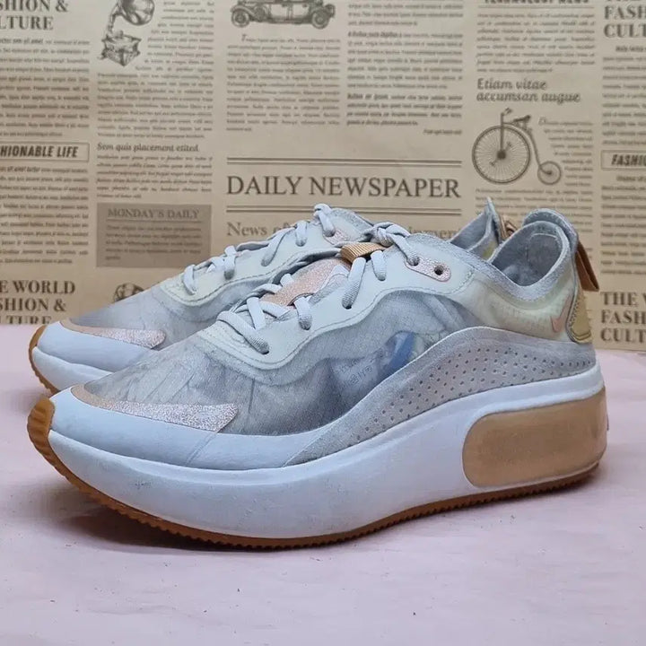 [BUNJANG] Nike Air Max Dia Sneakers / 나이키 에어맥스 디아 운동화 220