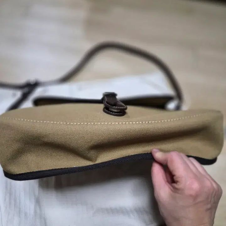 [BUNJANG] Urbanic 30 Canvas Crossbody Bag Olive / 얼바닉30 가방