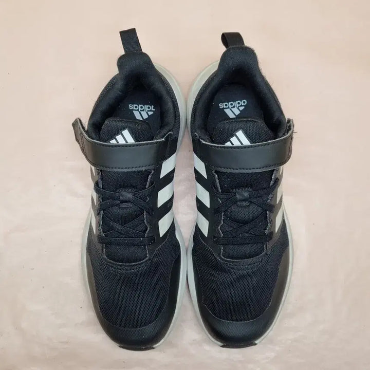 [BUNJANG] Adidas Portarun 2.0 Sneakers (240) / 아디다스 포르타런 2.0 운동화240