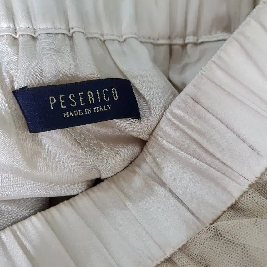 [BUNJANG] Pesericò Tulle Skirt / 50803/페세리코 튤 스커트42/별하