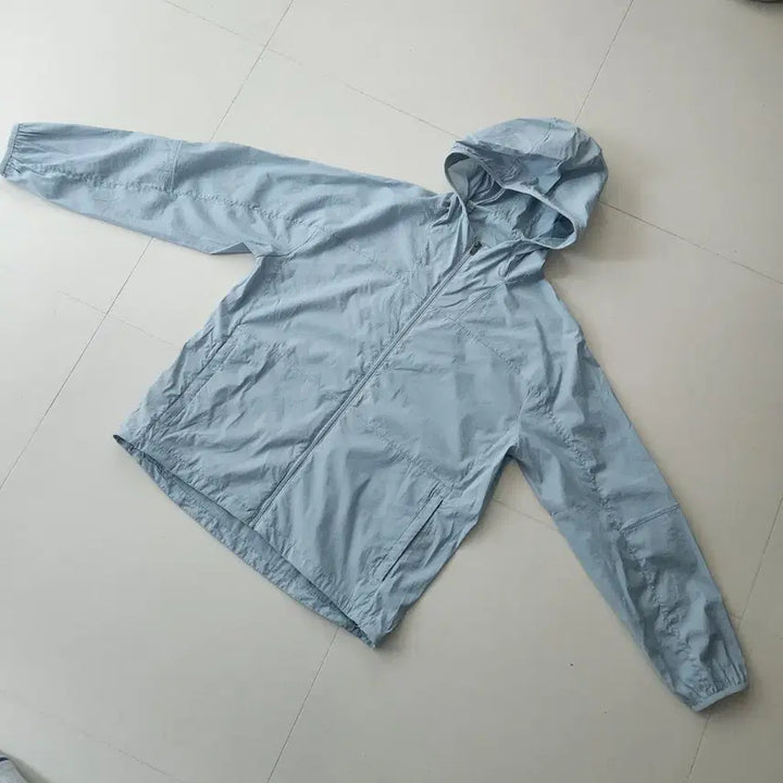 [BUNJANG] Epigram Hooded Windbreaker Jacket / 에피그램 후드 바람막이