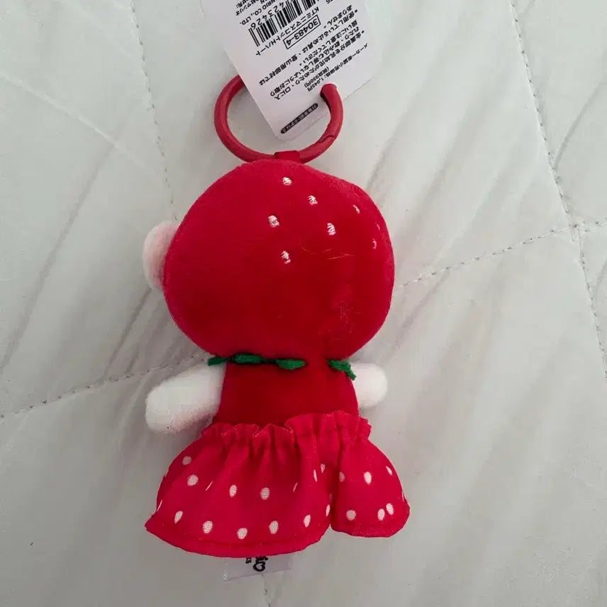 [BUNJANG] Sanrio Hello Kitty Strawberry Mascot Keychain / 산리오 헬로키티 딸기 마스코트 키링