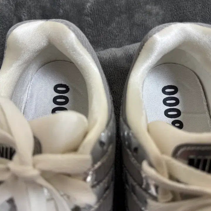 [BUNJANG] Nike P-6000 Metallic Silver / 나이키 P-6000 메탈릭실버 260