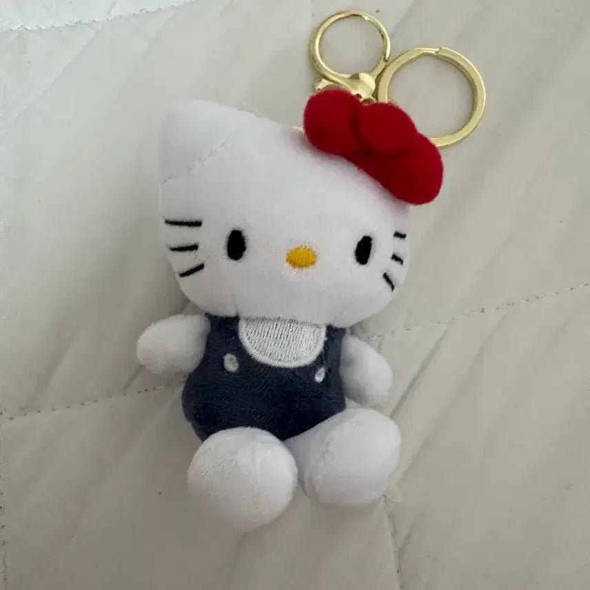 [BUNJANG] Hello Kitty Plush Keychain / 헬로키티 인형 키링 봉제인형