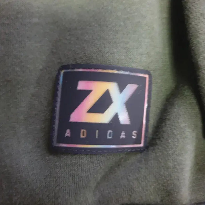 [BUNJANG] Adidas Firebird ZX Fleece Sweatshirt Khaki (L) / 아디다스 파이어버드 사이드 3선 배색 ZX 플리스 맨투맨 카키 (L)