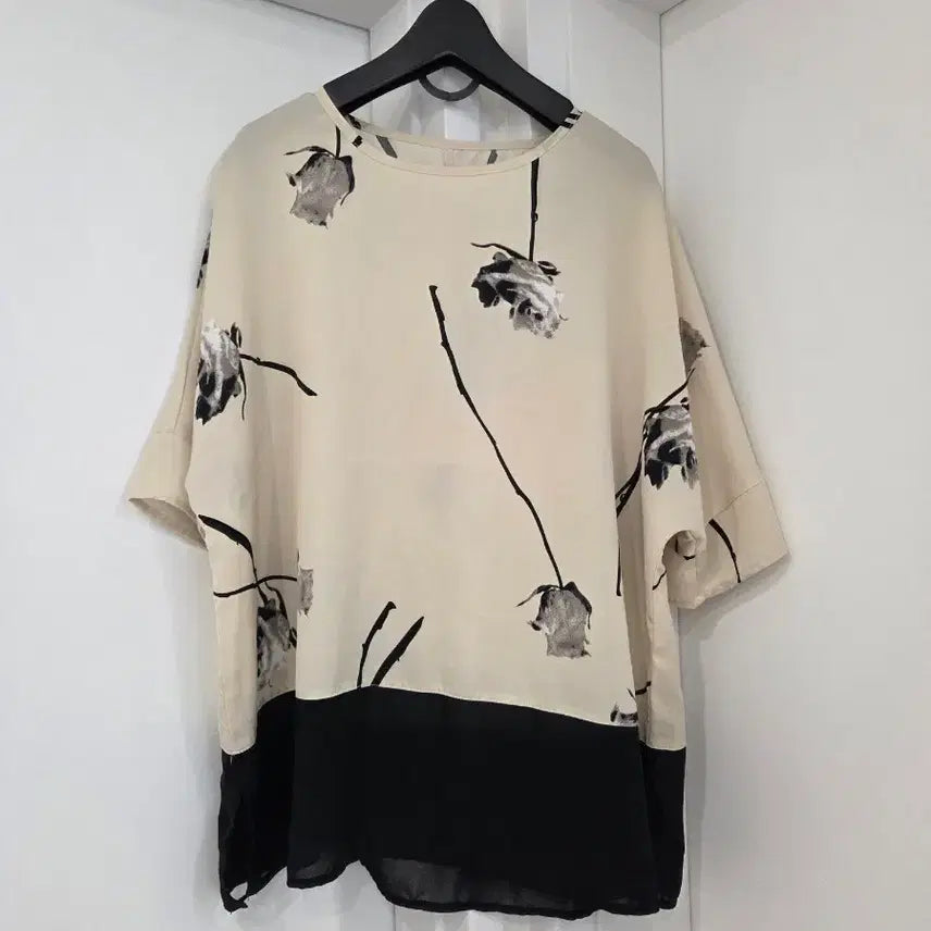 [BUNJANG] Plus Size Short Sleeve Blouse / 빅사이즈 반팔 블라우스