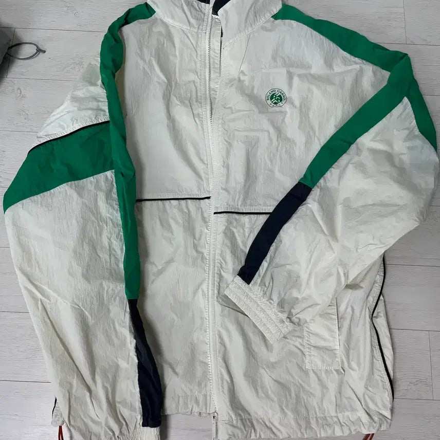 [BUNJANG] Roland Garros Windbreaker / 롤랑가로스 바람막이