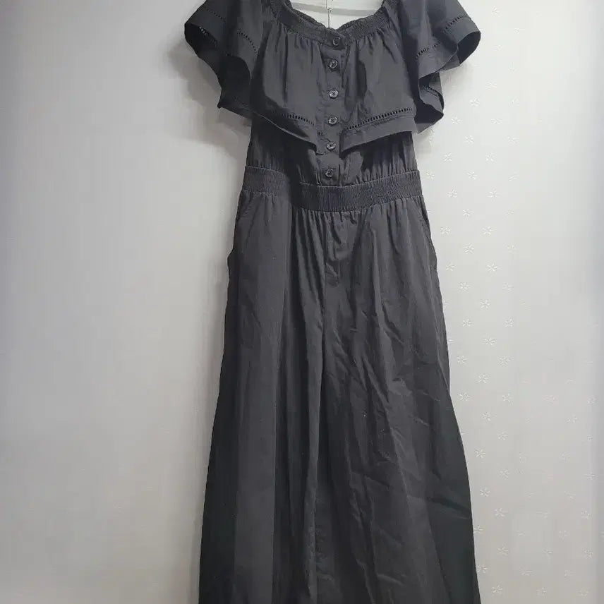 [BUNJANG] Donacaran Off-Shoulder Jumpsuit Black / 55)도나카란 오프숄더 점프수트