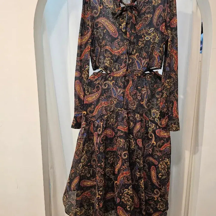 [BUNJANG] Maje Paisley Pattern Midi Dress / 마쥬 원피스