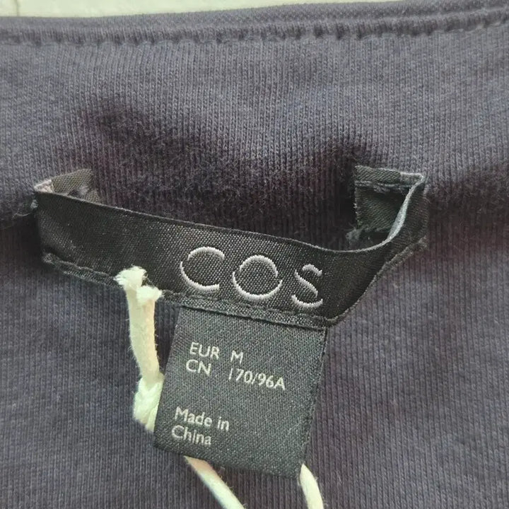 [BUNJANG] COS Sleeveless Top Navy M / M [새상품]COS 코스 민소매 탑 네이비