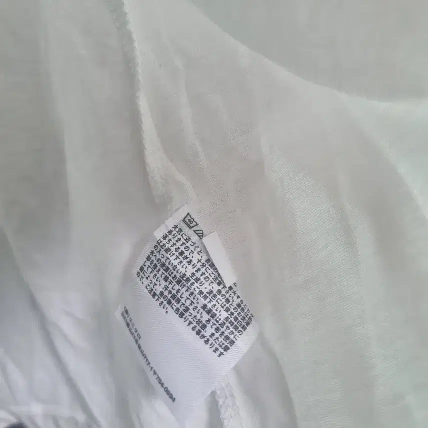 [BUNJANG] Uniqlo Short Sleeve T-Shirt / 유니클로 반팔 티셔츠s