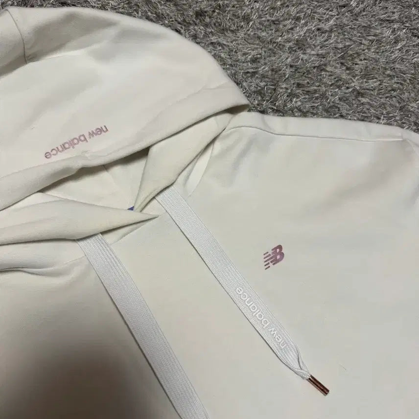 [BUNJANG] New Balance Hoodie Ivory / [M] 뉴발란스 후드티 아이보리