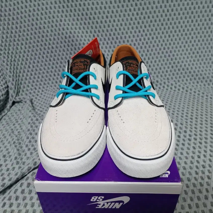 [BUNJANG] Nike SB Zoom Stefan Janoski RM SE 245mm / (새제품)나이키 야노스키 245